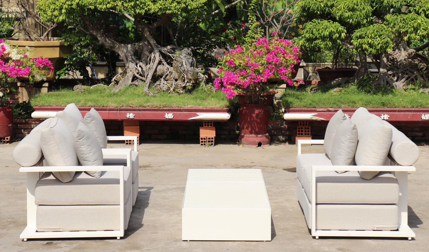 Executive 5 Piece Sofa Set: White Hampton Style with Industrial Aluminium Frame and Element-Resistant Fabric