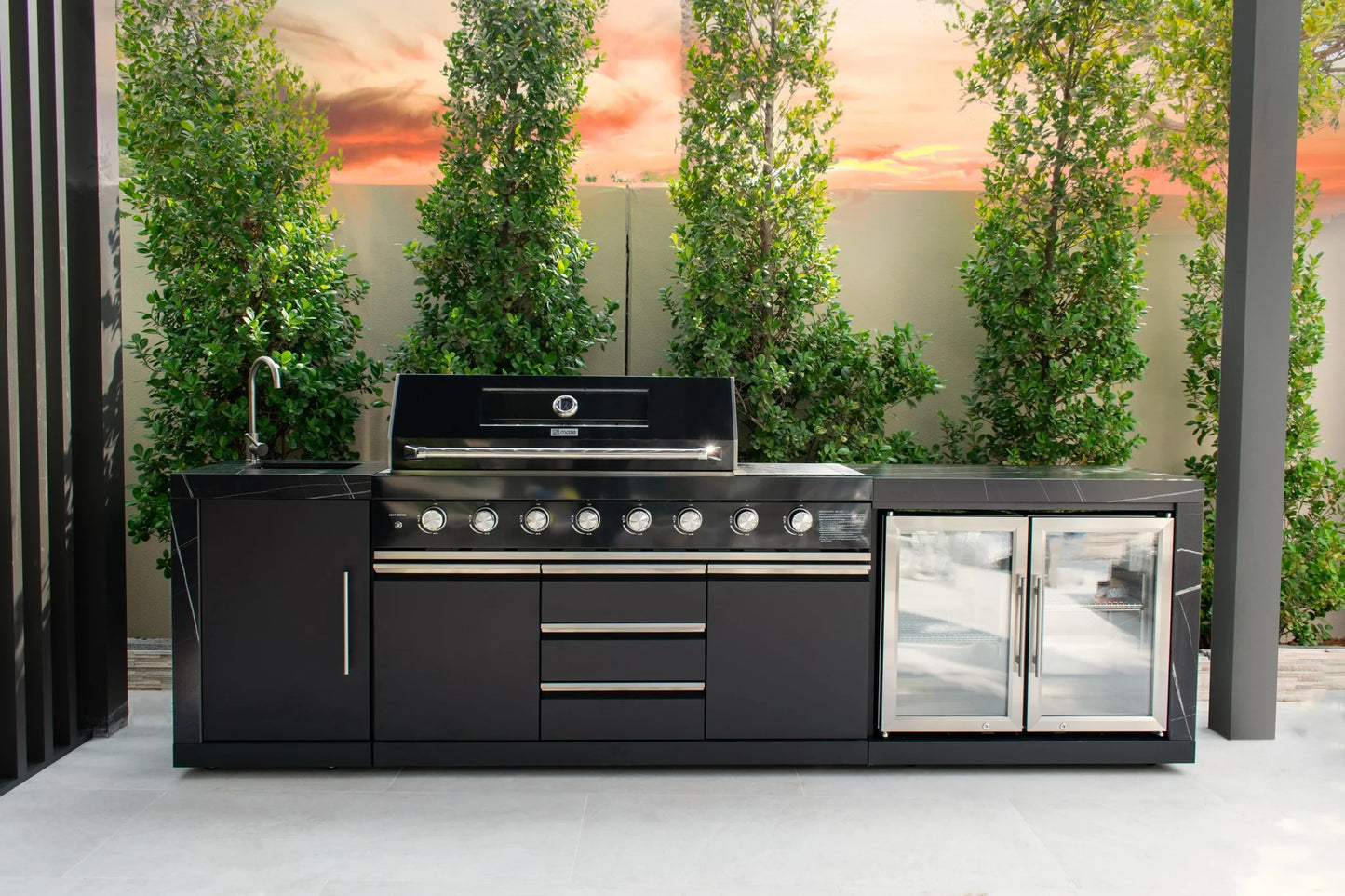 Rockpool Black XL 6B + Wok : Designer Outdoor Kitchen BBQ Package With Fridge, Sink, Rotisserie & BBQ Covers.